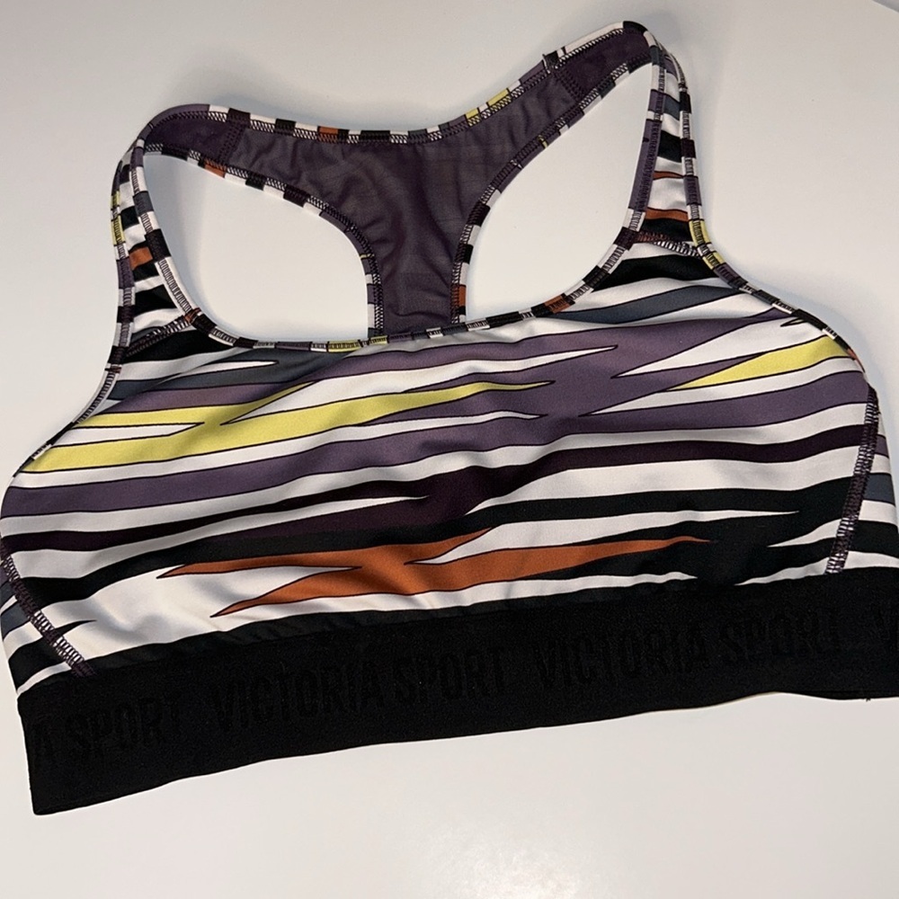 VICTORIA’S SECRET VSX The Player Geometric Print Racerback Sports Bra Sz M NWOT‎ - Picture 10 of 15